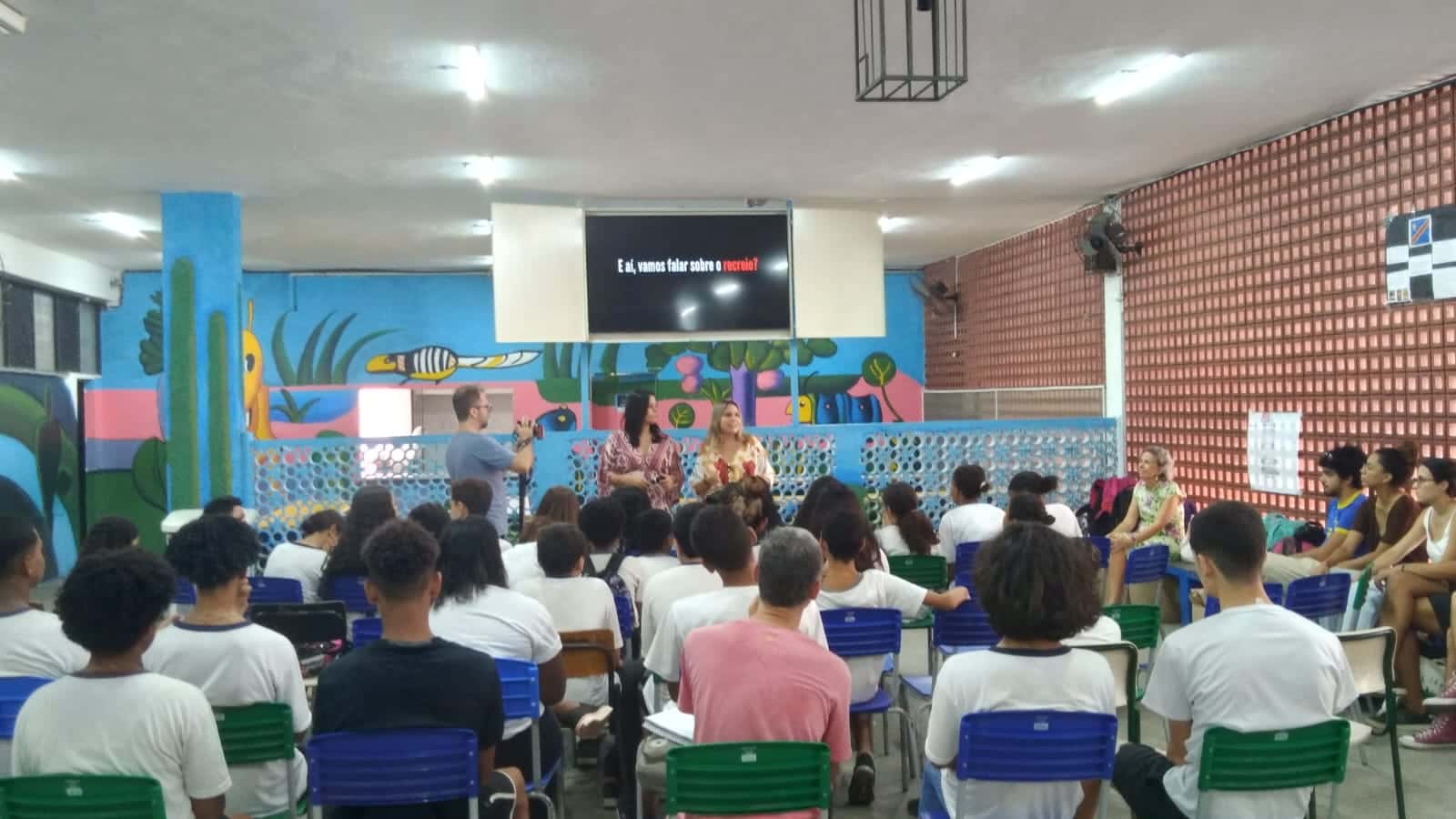 Evento “O Recreio em Cena” promove conversa sobre a importância do recreio para crianças e professores com comunidade escolar